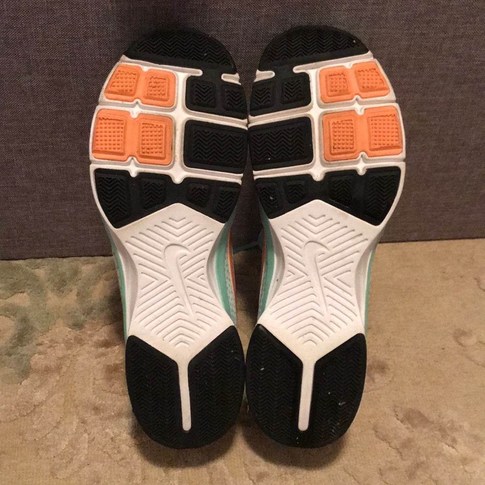 Nike trainers - Picture 5 of 8